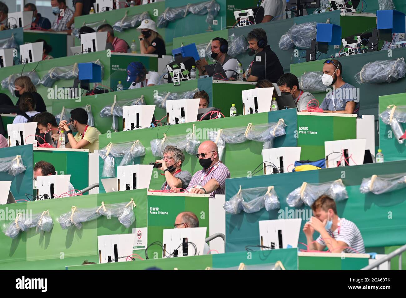 Journalists, commentators. at the press box, feature, symbol photo